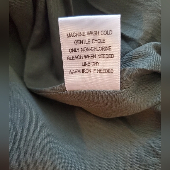 Bundle Only: Skies‎ Are Blue Women  L Green Allover Tribal Embroidery Lined Top - Picture 4 of 8